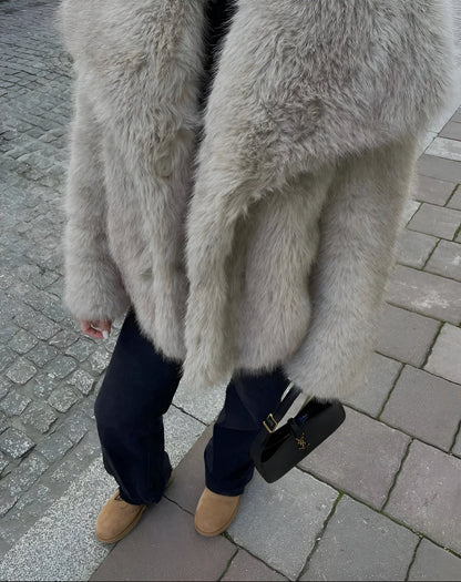 JULIE | Faux Fur Coat